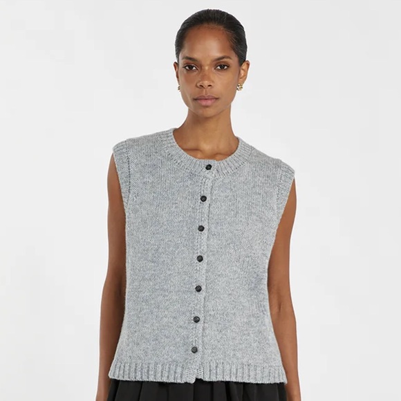 DISSH Sweaters - DISSH | NWOT! FOSTER SILVER MARLE KNIT VEST SIZE: Medium